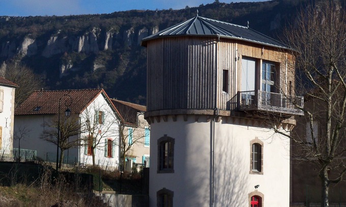Tournemire Cottage | Unusual gite in a former station water tower