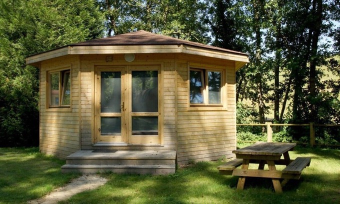 Champvert Cabin | unusual lodgings in the heart of nature Hut 1