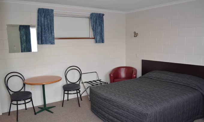 Waitaki District Apartment | Unwind @ Richmond Inn Studio