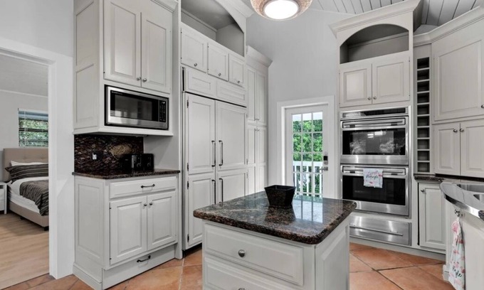 Upper Matecumbe Key House | Updated 3 bedroom Home in Prime Islamorada