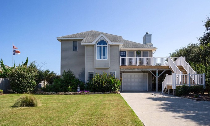 Sea Scape House | Updated beach house Kitty Hawk on Seascape with new pool! Walk to beach!