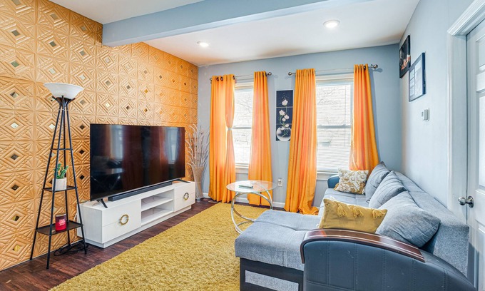 Linden House | Updated Linden Home: Visit NYC & Newark!