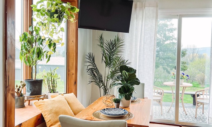 Cobleskill Apartment | upstate caverns b&b