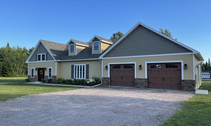 Owls Head House | Upstate Hideaway Hot Tub,Atv,skiing,snowmobiling, hiking,relaxing,heated garage