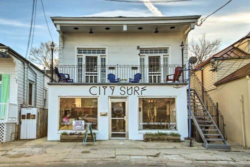 West Riverside Apartment | Uptown NOLA Apt on Magazine Street with Backyard!