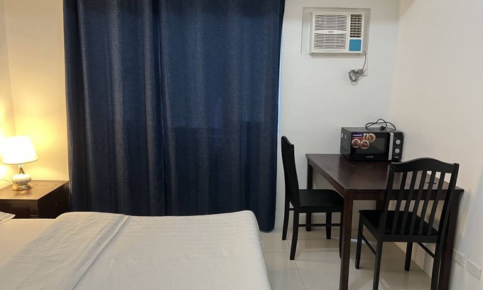 Malate Apartment | US Embassy Apartments at Bay Sunset