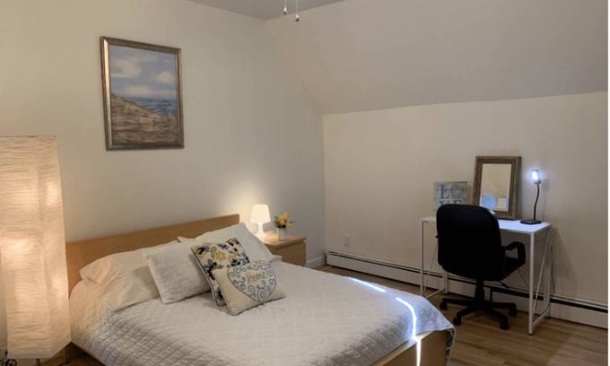 West Roxbury Resort | Private room ∙ 2 guests