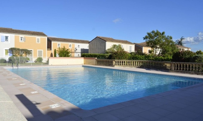 Uzes Apartment | UZES RESIDENCE LES BASTIDES APARTMENT