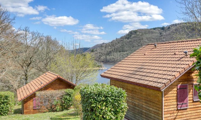 Saint-Jacques-d'Ambur Apartment | Vacancéole - Les Chalets de la Chazotte
