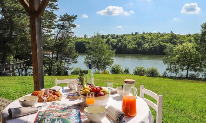 Meyrignac-l'Eglise Apartment | Vacancéole - Le Domaine des Monédières