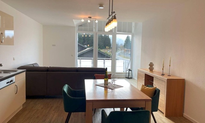 Altastenberg Apartment | Vacation apartment Hunaublick (70sqm) with balcony southwest and 2 bedrooms