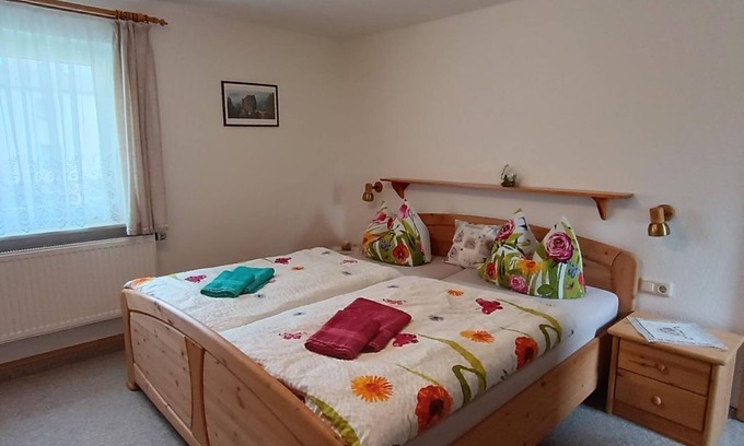 Hohnstein Apartment | Vacation apartment, 2 bedrooms - Holiday apartment zum Brand