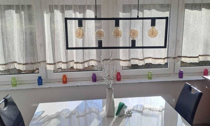 Kappel Apartment | Vacation apartment 4 rooms in Chemnitz Kappel, suitable for fitters.