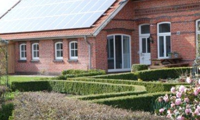 Westerstede Apartment | Vacation apartment in the Lindengarten - Holiday apartment Lindengartern