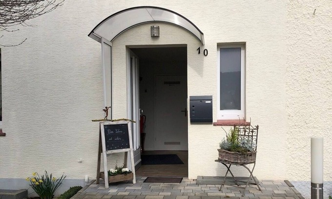 Luchtringen Apartment | Vacation apartment in the beautiful Weserbergland - Höxter, Lüchtringen