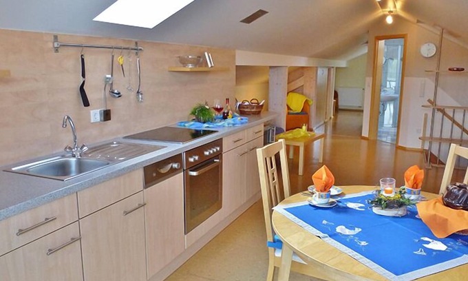 Absberg Apartment | Vacation apartment "Sunrise" with balcony