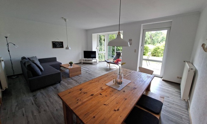Balje Apartment | Vacation apartment "Zeitenwind"