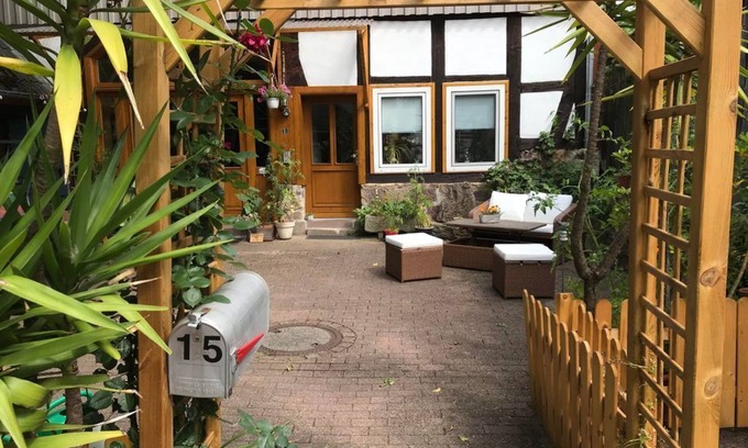Uslar Apartment | Vacation apartment Zum Wilden Wein - Zum Wilden Wein, apartment, shower, WC, 1 bedroom