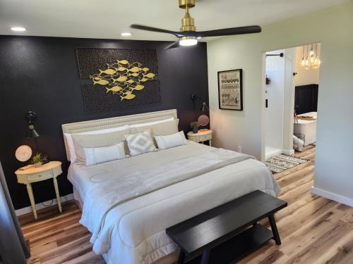 Cleora House | Vacation Cabin Rental at Duck Creek on Grand Lake Oklahoma