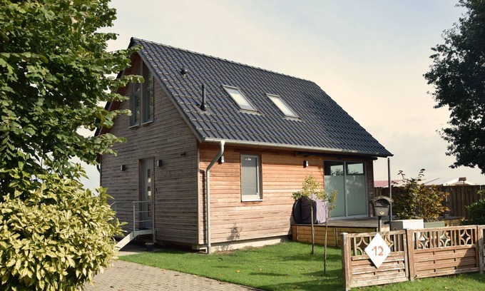 Bedekaspel House | Vacation cottage Reiherweg