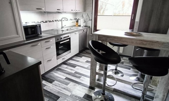 Neufeld House | Vacation cottage Ant Fleet