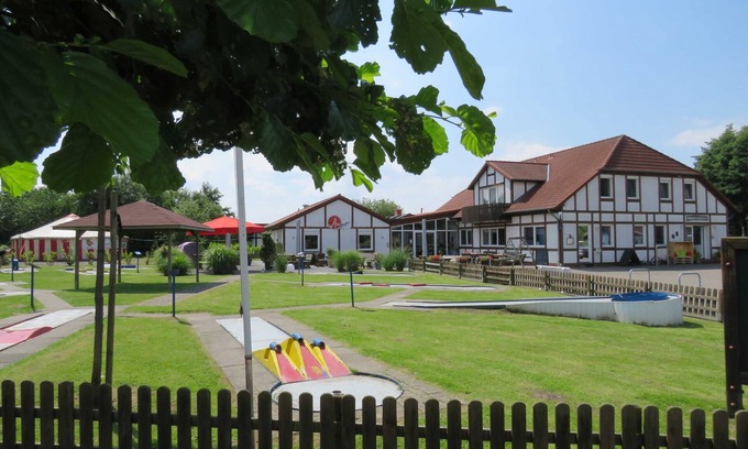 Hollern House | Vacation home Winnetou in the vacation village Altes Land - Holiday home 111 Winnetou 66sqm to