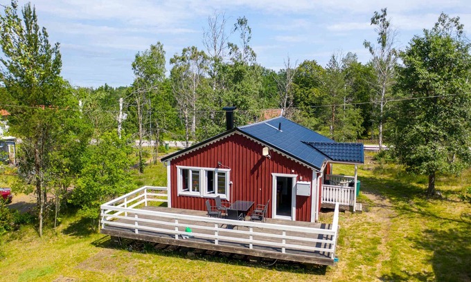 Oskarshamn House | Vacation home 100m to the lake Björnhult South Sweden Smaland