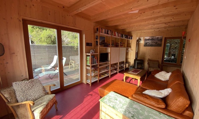Kelheim Apartment | Vacation home (70sqm) with roof terrace for up to 5 people