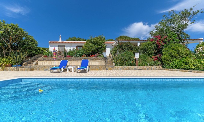 Monte dos Cairos House | Vacation Home "Bela Casa Na Costa Vicentina" with Private Pool, Private Garden & Wi-Fi