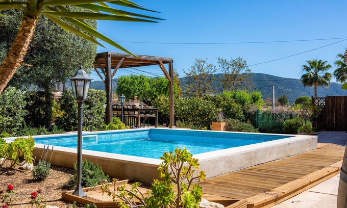 Calvia House | Vacation Home "Casa Martin" with Mountain View, Private Pool & Wi-Fi