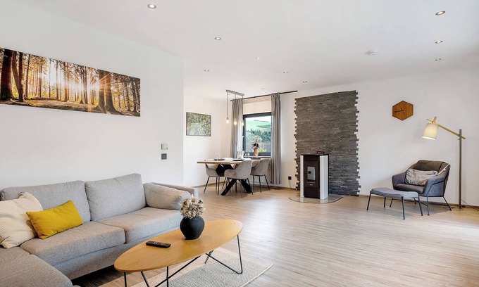 Waxweiler House | Vacation home Eifel-Resort with garden, sauna, whirlpool, terrace and wifi