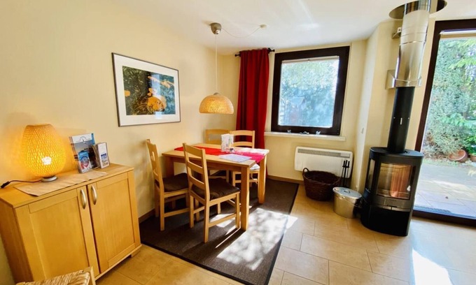 Diedrichshagen House | Vacation home Meersand, 200 m v. Beach