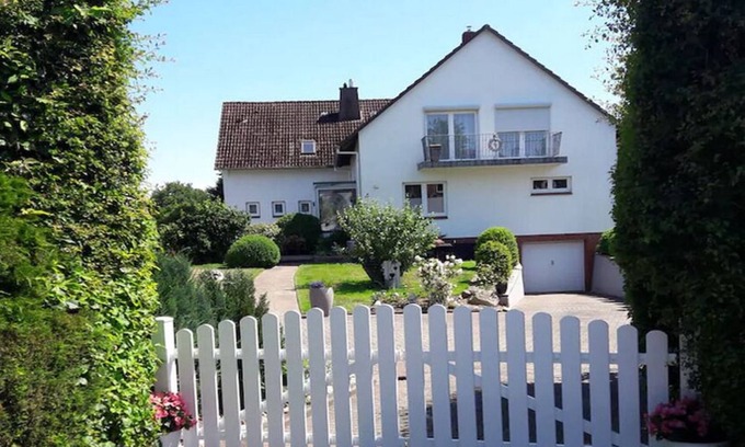 Schwabstedt House | Vacation home Moonlight in the idyllic climatic health resort Schwabstedt - North Sea.