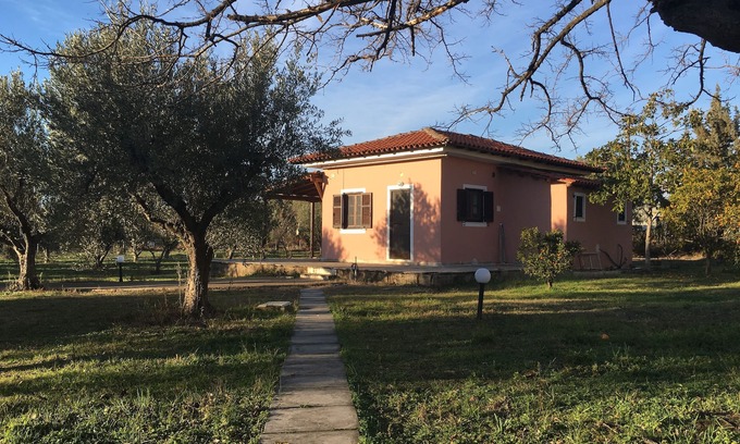 Kalivia Poliyirou House | Vacation House 5 min from the beach!