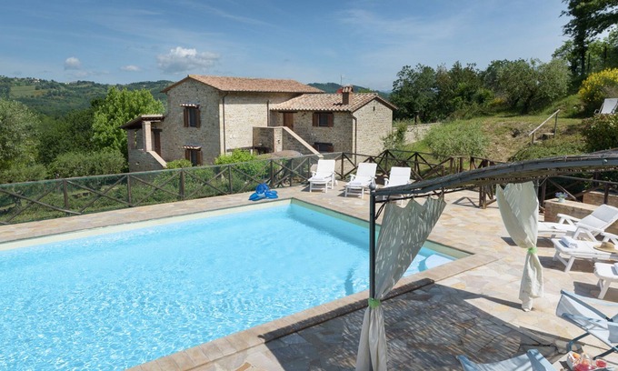 Valfabbrica Villa | Val di Marco 12, Emma Villas