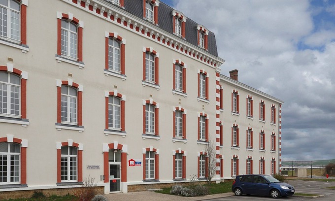 Epernay Condo | Value Apt near Vineyards | Free Wi-Fi
