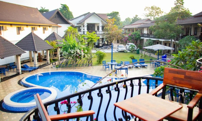 Vang Vieng Hotel | Vang Vieng Diamond Resort