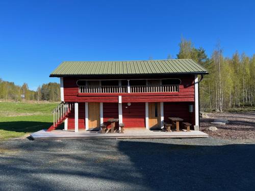 Koli National Park House | Vanha Ristola huone- ja aittamajoitus