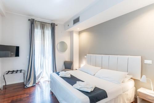 Vatican House | Vatican Pixel Apartments