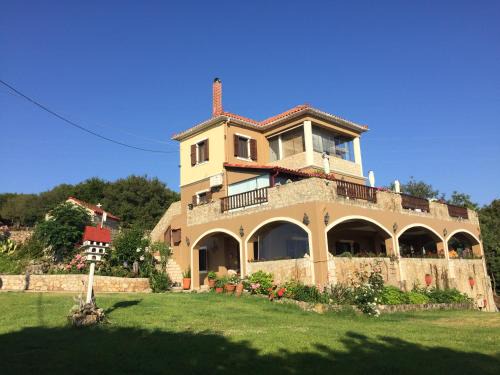 Mesovounia Apartment | Vervekis Apartments