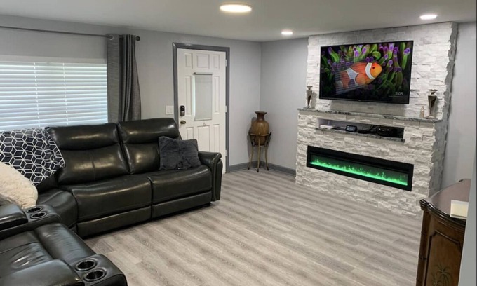 Largo House | Very clean, close to the beach and great for long term stays as well. Huge yard