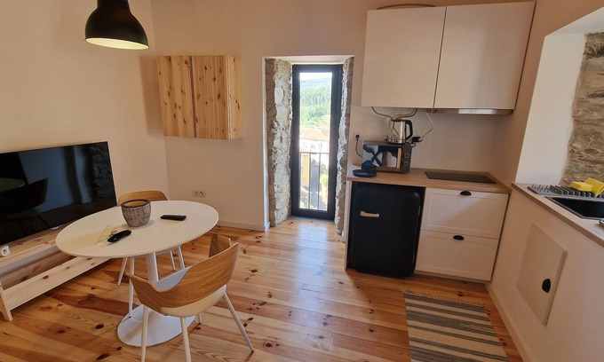 Gois Cottage | Very comfortable one-bedroom schist house. Near the river beach of Alvares - Góis.
