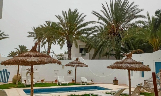 Mezraia Villa | VILLA "Yasmina" 500 meters from the BEACH- DJERBA Sidi Mehrez
