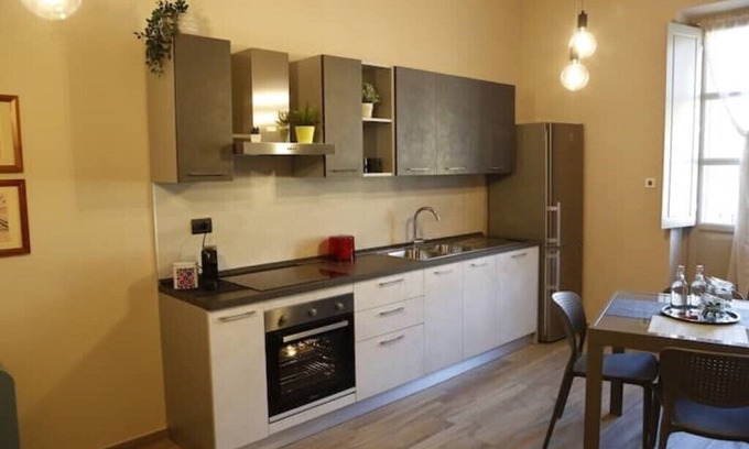 Cherasco Apartment | Via Roma Guest House