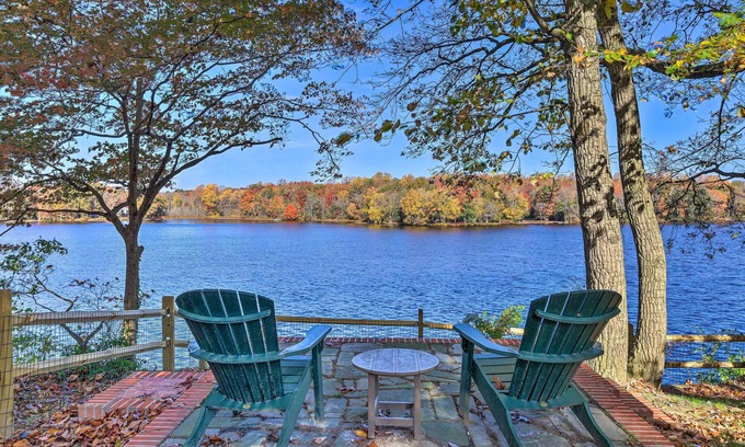 Milford House | Vibrant Milford Home w/Boat Dock & Patio!