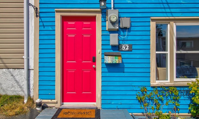 Downtown St. John's House | Victoria Hilltop Jelly Bean House, 3 bed, Lrg Yard