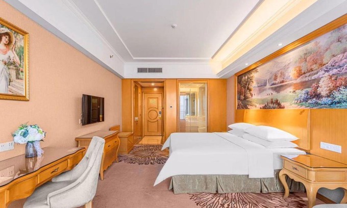 Foshan Hotel | Vienna Hotel Foshan Airport