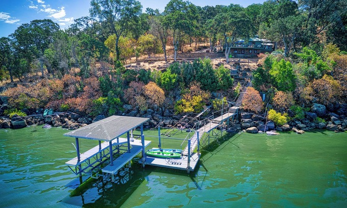 Clear Lake Cabin | Views! Private! Tranquil! Lakefront! Forest! Sunsets! Acreage! Docks!