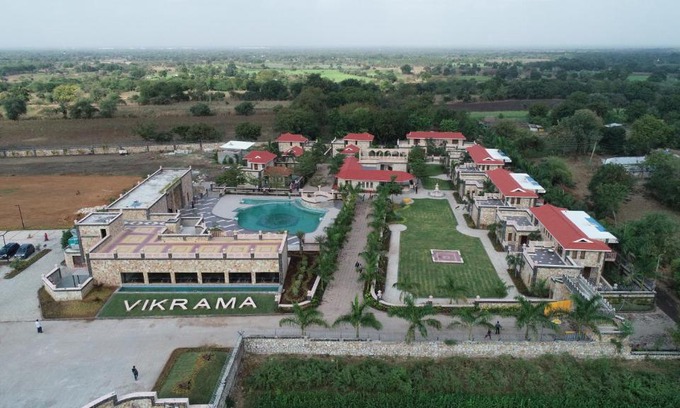 Halol Hotel | Vikrama Heritage Resort Pavagadh
