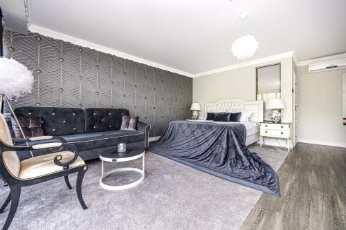 Sendvario seniunija Apartment | Vila Radailiai - Dinosaur Park